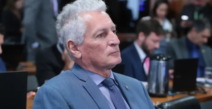 Direita comemora quebra de sigilos de Lulinha na CPMI: "Quem não deve, não teme" e acusações de blindagem