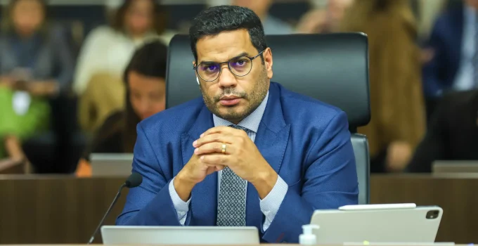 TCU exige explicações de STF, STJ e TST sobre gastos milionários em salas VIP de aeroporto