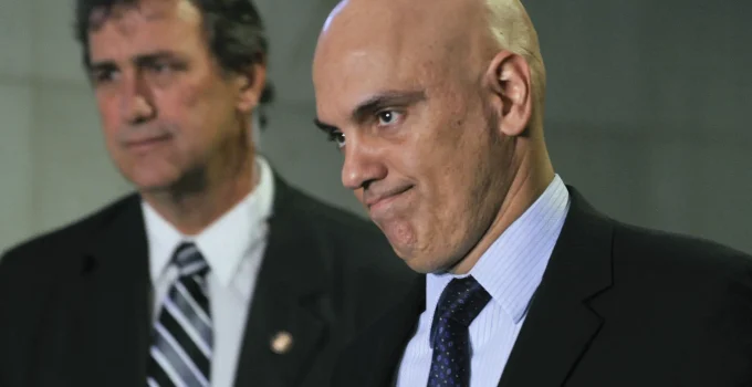 Vice-líder da Oposição: Impeachment de Alexandre de Moraes é "questão de tempo" após escândalo