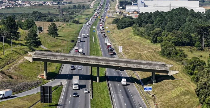 Viaduto Esquecido em São José dos Pinhais Pode Finalmente Ligar Bairros Após 26 Anos de Abandono e Estudo Técnico