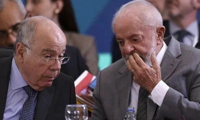 Choro de Lula e PT pelo Irã: "Diplomacia do Amor" Sob Fogo Cruzado e o Preço Eleitoral em 2026