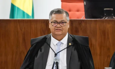 Flávio Dino barra saques em dinheiro vivo de emendas parlamentares e aperta cerco contra "emenda-bolsão"