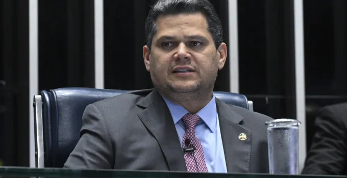 Davi Alcolumbre Rejeita Anulação da Quebra de Sigilo Bancário e Fiscal de Lulinha na CPMI do INSS