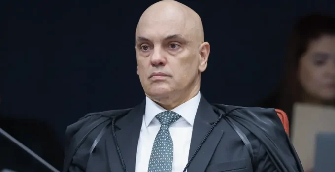 Mensagem de Vorcaro para Moraes: STF em crise e descrédito total após escândalo do Banco Master; Dino age em favor de Lulinha