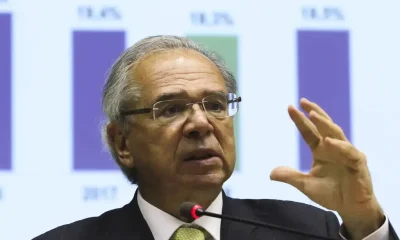 Paulo Guedes declara apoio a Flávio Bolsonaro em 2026, mas inclui Zema e governadores do PSD em aliança de centro-direita