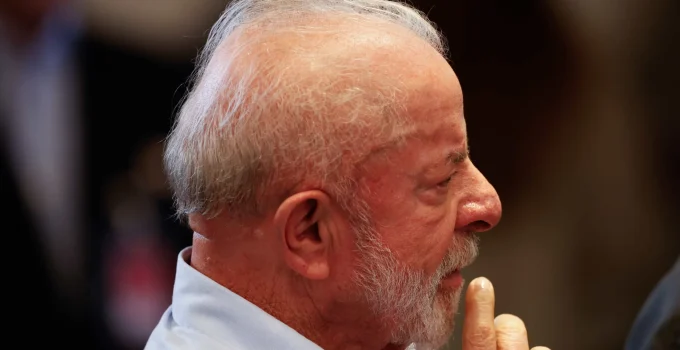 Teia de Vorcaro: Mensagens Revelam Conexões de Políticos do Planalto ao Centrão com o Banqueiro