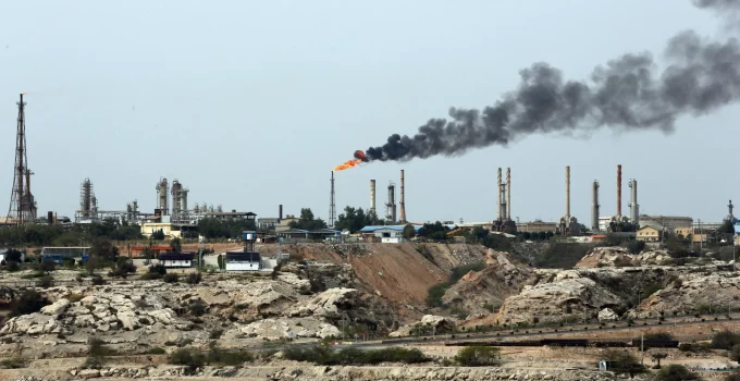 Ilha de Kharg: O Ponto Fraco do Irã Que EUA e Israel Podem Explorar Para Sufocar o Regime de Teerã