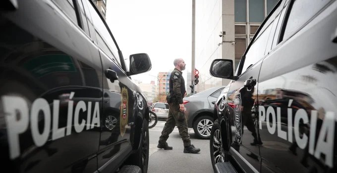 Policiais Militares em Júri: Quem são os Acusados pela Morte do Delator do PCC no Aeroporto de Guarulhos?