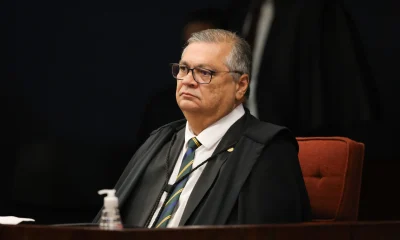 Moraes autoriza busca em casa de jornalista após reportagem sobre uso de carro oficial por Flávio Dino; OAB-MA expressa preocupação