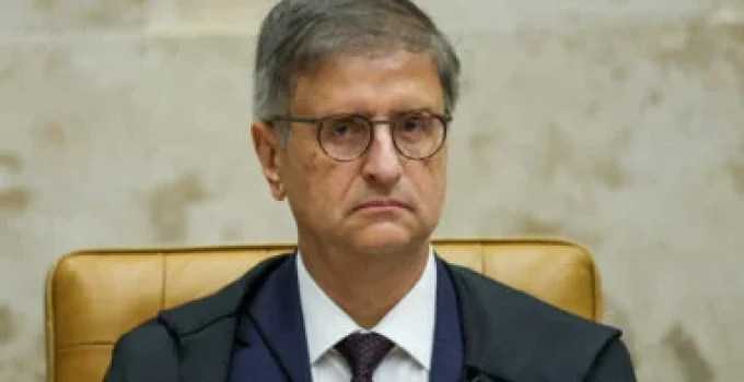 Brasil em Roteiro de Cinema: Escândalo do Banco Master Lembra Filmes de Poder e Corrupção