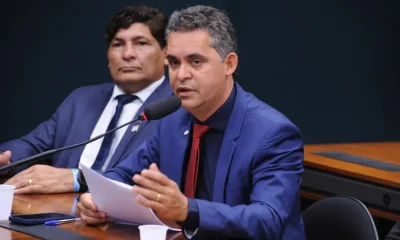 Deputado do Podemos lança candidatura para vaga de Ministro no TCU e agita corrida política em Brasília