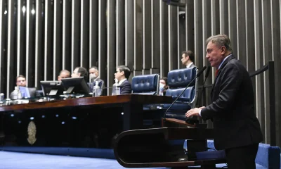 Alvaro Dias no PL? Flávio Bolsonaro e Valdemar Costa Neto tentam levar ex-governador para disputa no Paraná; Moro se reúne com PL