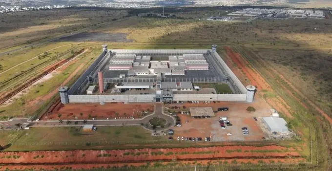 Sigilo de Advogado e Preso é Relativizado: Decisão de Vorcaro Abre Precedente para Pedidos de Marcola e Líderes do PCC