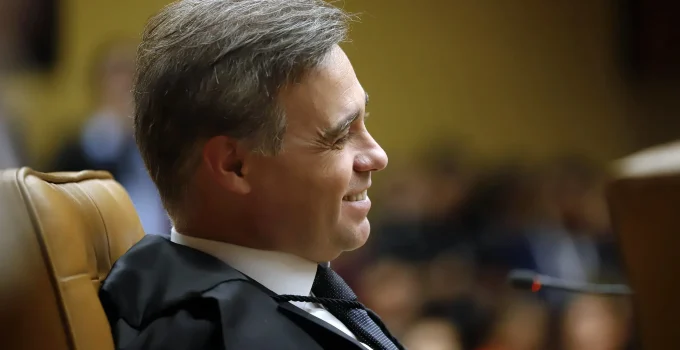 Mendonça dá xeque-mate em Gilmar Mendes e protege delação de Vorcaro com manobra jurídica genial