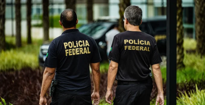 Policiais Federais em Estado de Greve: Exigência de Valorização da Carreira e Impasse com Governo Federal