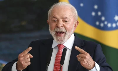 Lula compara Bolsonaro a "Opala no desmanche" após ser chamado de "Opala velhão" por Flávio Bolsonaro