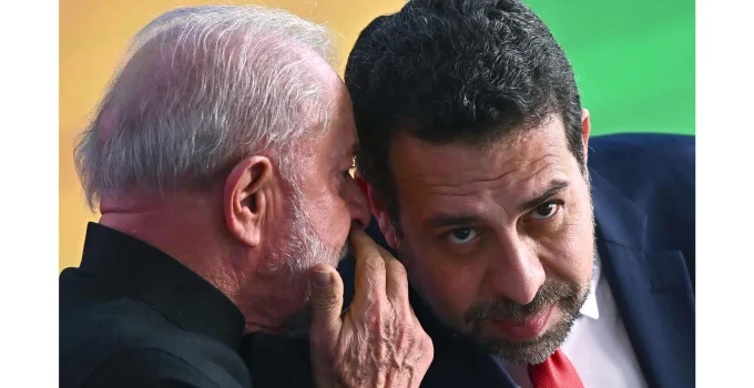 Boulos Cria Crise no Governo com Proposta de R$ 10 por Entrega: Lula Teme Eleições e Imposto para o Povo