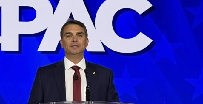 Flávio Bolsonaro lança pré-candidatura à Presidência em 2026 e promete vitória com apoio internacional e foco em pautas conservadoras