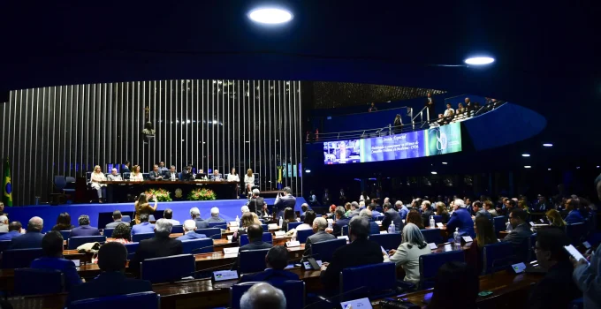 Conselho de Ética do Senado: Inatividade em 2025 Gera Críticas e Comparações com a Câmara dos Deputados