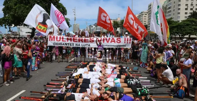 Esquerdistas Misóginos Celebram PL da Misoginia: Entenda a Estratégia por Trás do Apoio "Inusitado"