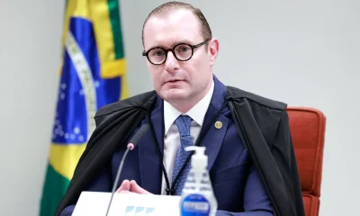 STF: Ministro Zanin condena ex-aluno de medicina por trote machista que obrigava calouras a "não recusarem coito"