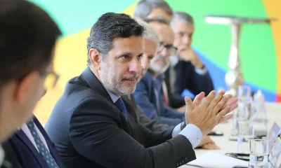 Lula Escolhe Leonardo Barchini, Ex-Capes, Para Ministro da Educação: Sucessão de Camilo Santana Define Novos Rumos