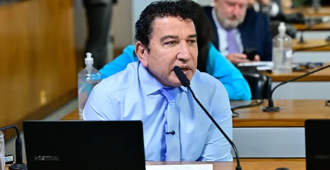 Magno Malta ataca PGR Paulo Gonet: "Menino de recados de Gilmar Mendes" em meio a reveses da CPI