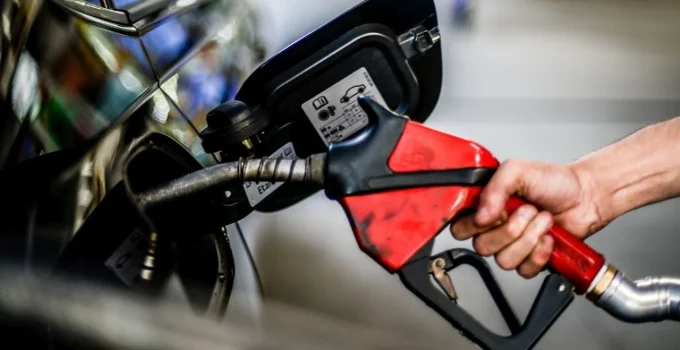 Guerra no Oriente Médio Impulsiona Acordo Histórico: Estados e União Unem Forças para Subsidiar Diesel Importado e Frear Alta nos Preços