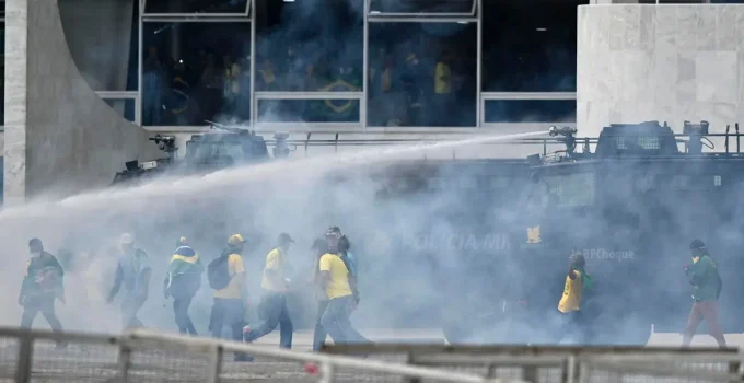 Lula Confirma Ato em Brasília Pelo 8 de Janeiro: Cerimônia e Veto a Lei das Penas dos Atos Antidemocráticos