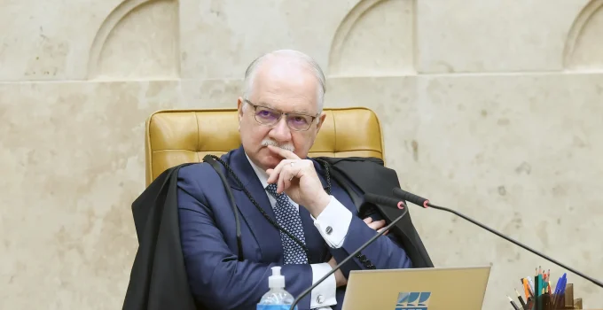 Fachin defende que juízes também erram e devem ser responsabilizados, em meio à crise do STF com caso Master
