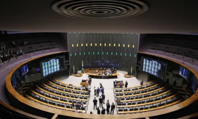 Janela Partidária: PL Dispara e União Brasil Perde Força, Movimentando o Congresso Antes de 2026