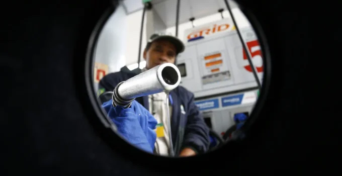 Acordo de R$ 4 Bilhões: União e Estados se unem para frear alta do diesel e evitar crise no bolso do consumidor