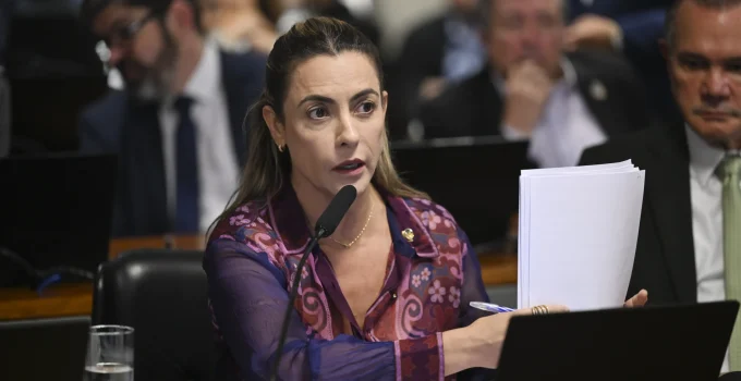 Reviravolta na Política: Soraya Thronicke Deixa o Podemos e Filia-se ao PSB de Alckmin e Lula na Última Hora da Janela Partidária
