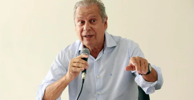 José Dirceu, aos 80 anos, defende reforma do STF e alerta: "O rei está nu" e o Parlamento pode impor mudanças