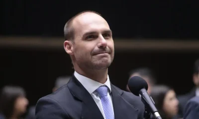 Eduardo Bolsonaro: Conexão Lula-Maduro pode eleger Flávio em 2026, diz ex-deputado