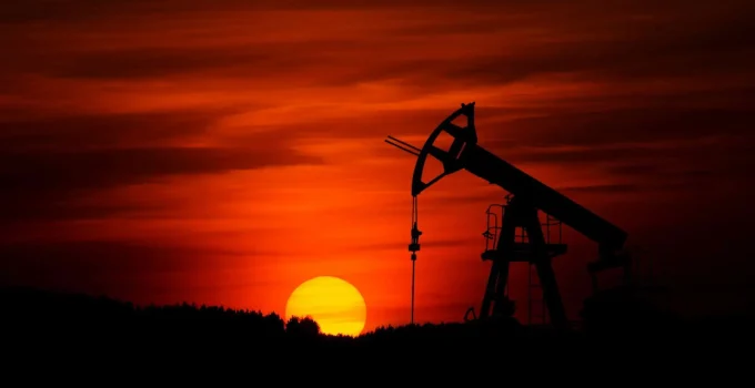 Queda de Maduro e o Petróleo: Por que os Preços Não Vão Subir Agora? Entenda o Impacto Real no Mercado