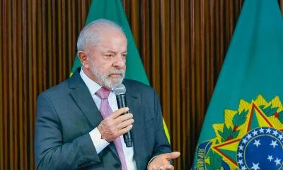Lula em Campanha: Presidente Tenta Frear Queda de Aprovação com Imagem de "Antissistema" e Ataques a Elites