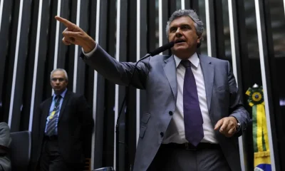 Caiado afirma que Goiás é "um milhão de vezes melhor" que o Brasil e promete replicar gestão em nível nacional