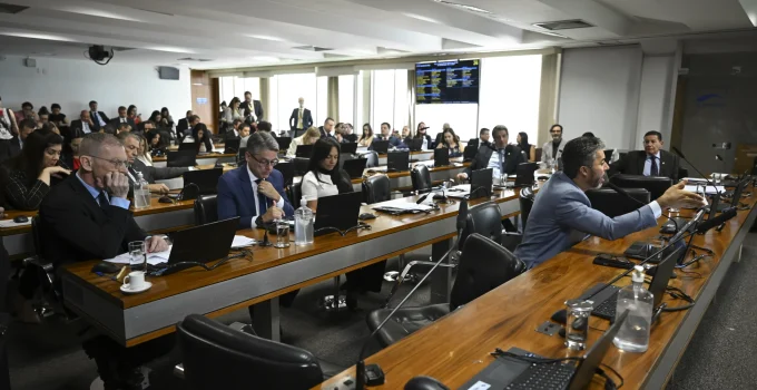 Fim da Aposentadoria Compulsória para Juízes e Promotores Aprovado no Senado: Entenda as Mudanças e Impactos na Justiça