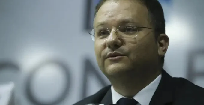 Romantismo Pedagógico Freia Alfabetização no Brasil: Especialista Revela O Que Impede Crianças de Lerem e Escrever Corretamente