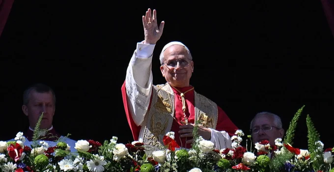 Papa Leão XIV lidera vigília de oração pela paz neste sábado: um apelo global por diálogo e fim de conflitos