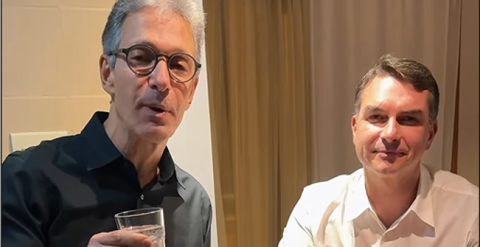 Zema brinca e convida Flávio Bolsonaro para ser seu vice em vídeo; senador reage com surpresa