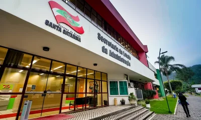 Santa Catarina Conservadora: Por Que a Esquerda Patina e Bolsonaro Domina o Estado Mais à Direita do Brasil?