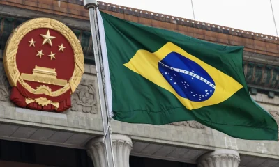 Xi e Trump em Rinha no Brasil: China Investe Pesado em Infraestrutura, EUA Exige Minerais e Segurança