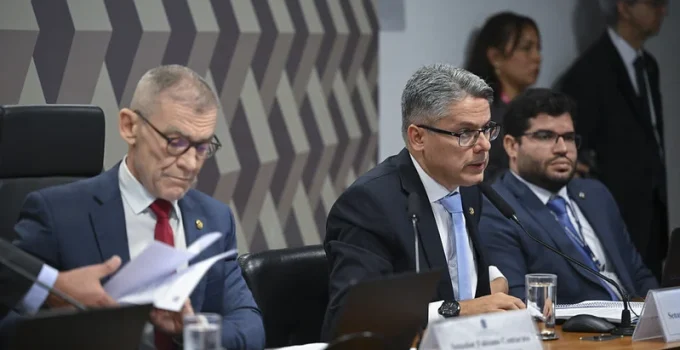 Jatinhos de Banqueiro e Ministros do STF: Relatório da CPI Revela Vínculos Polêmicos de Moraes, Toffoli e Mendes