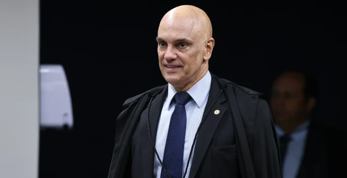 Moraes abre inquérito contra Flávio Bolsonaro por postagem sobre "Lula ser delatado": Polêmica atinge STF e Justiça Eleitoral