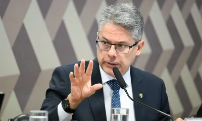 Alessandro Vieira Reage a Pedido de Investigação de Gilmar Mendes: "Ameaças Não Vão Mudar o Curso da História"
