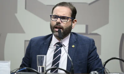 Missão de Senadores ao EUA para Acompanhar Pedido de Asilo de Ramagem: Parlamento Brasileiro Age em Defesa de Direitos Fundamentais