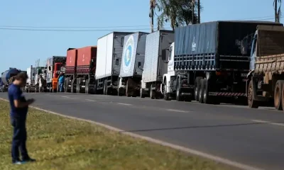 Multas para Caminhoneiros por Bloqueios em 2022 Superam Valores da Lava Jato para Gigantes da Construção e JBS
