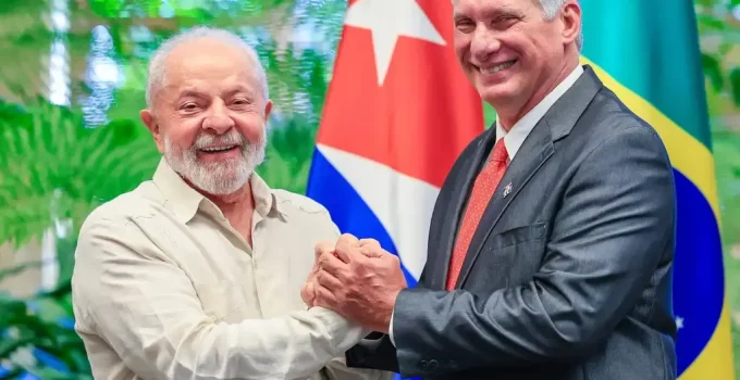 Governo Lula busca em Cuba lições sobre participação social, mas especialistas alertam para riscos ideológicos e autoritários